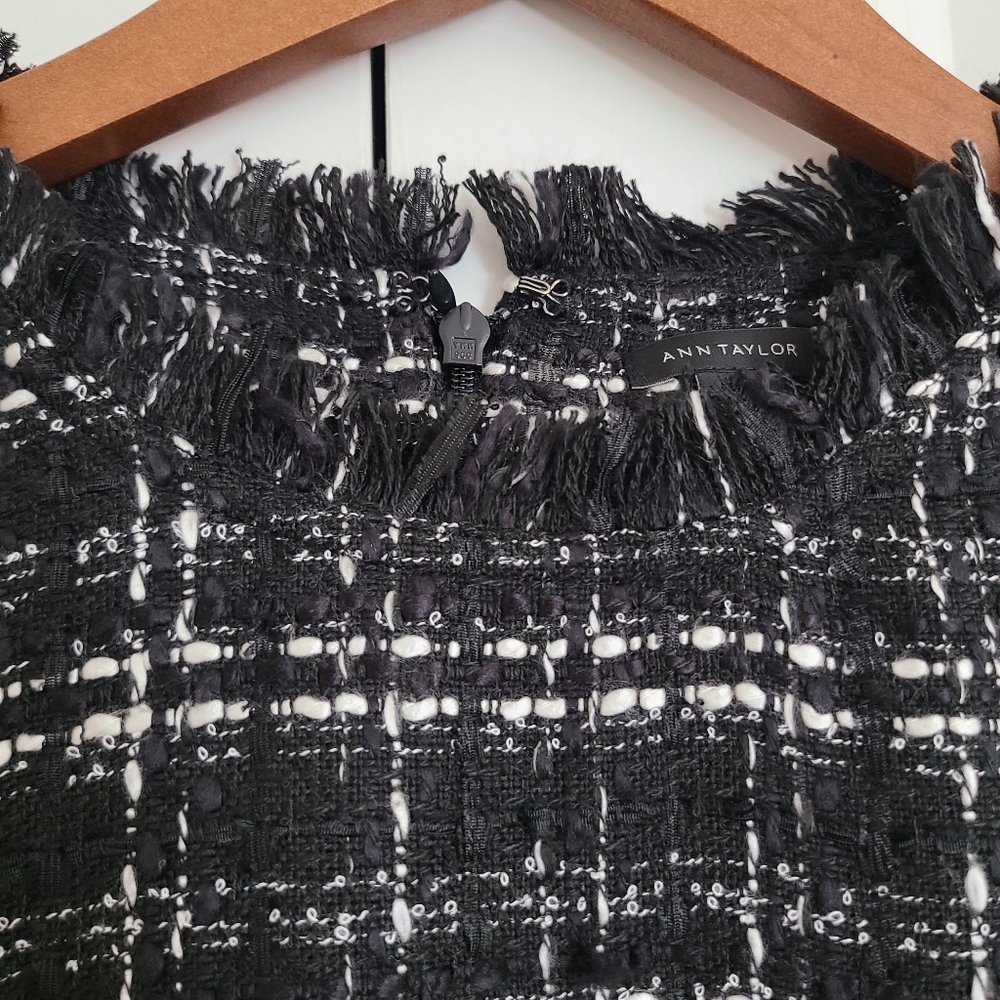 Ann Taylor Tweed Puff Sleeve Top Size Small - Picture 14 of 16